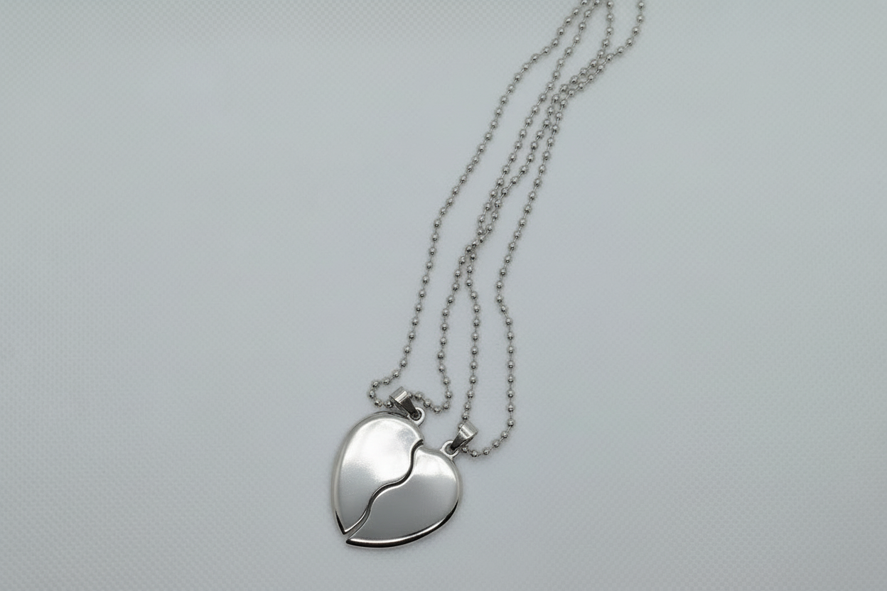 Magnetic Broken Heart Pendant Necklace – Gold, Silver & Black